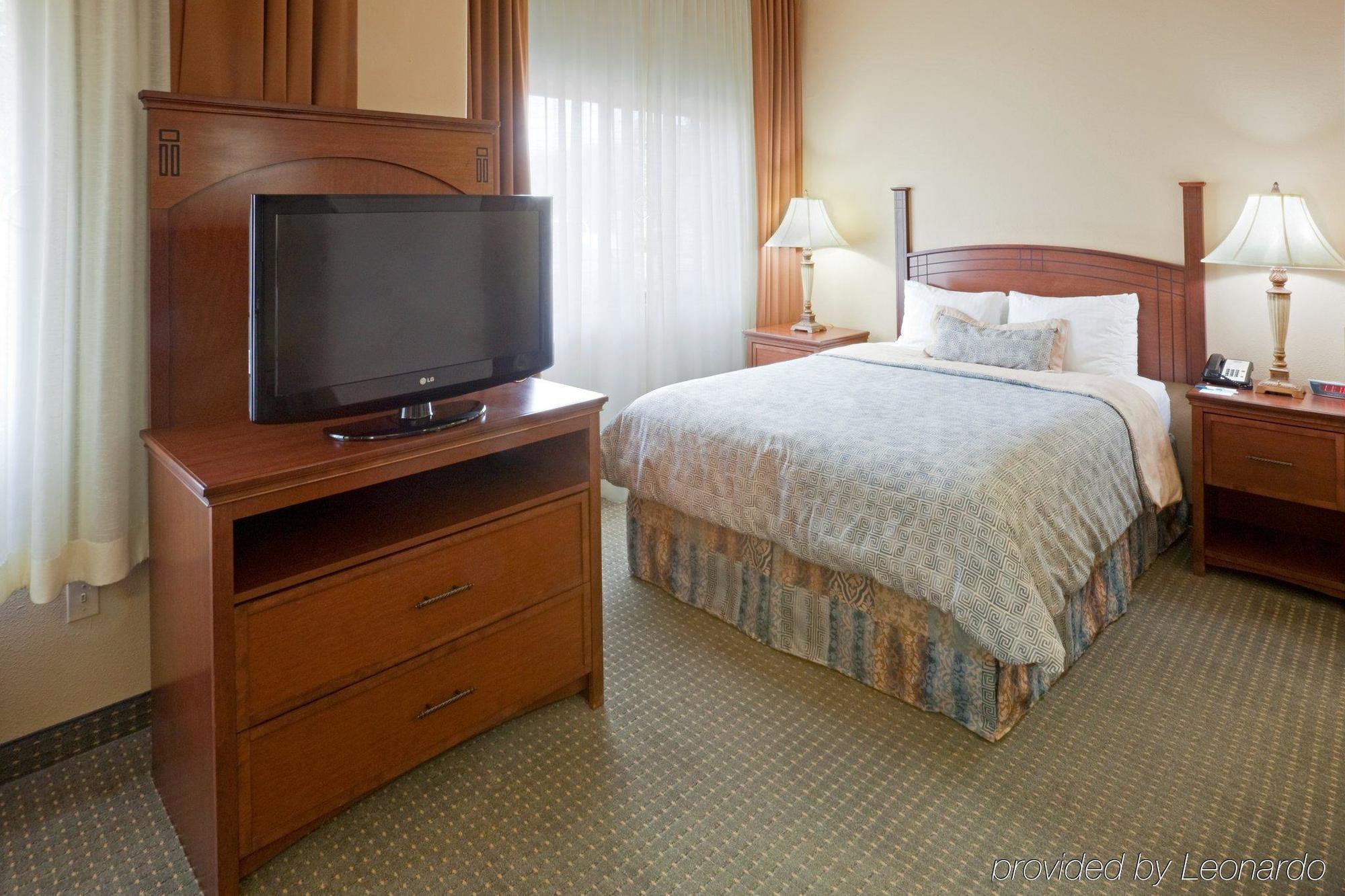 Staybridge Suites Lubbock-University Area By Ihg חדר תמונה